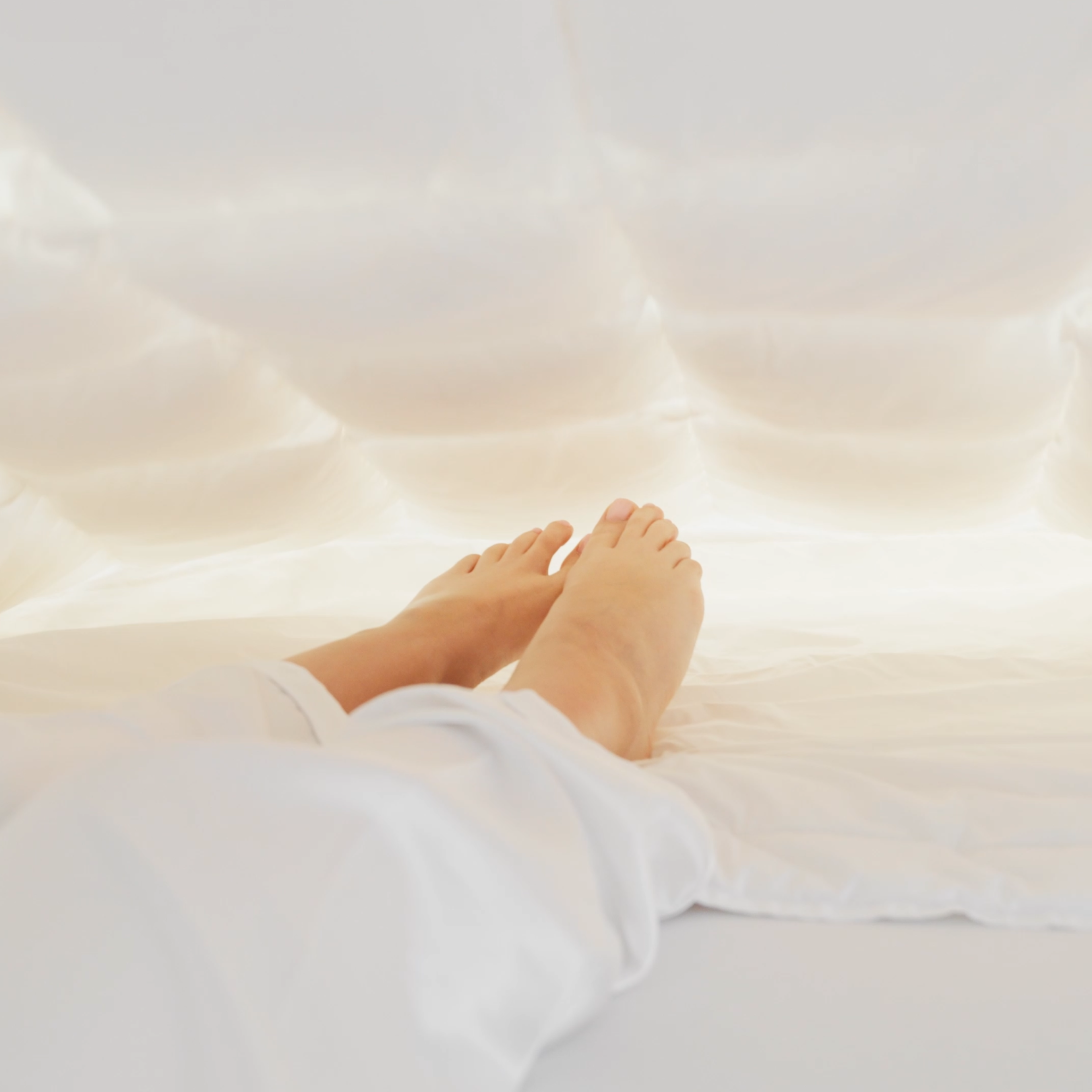 LELA Daunenbettdecke mit Fußtasche Medium