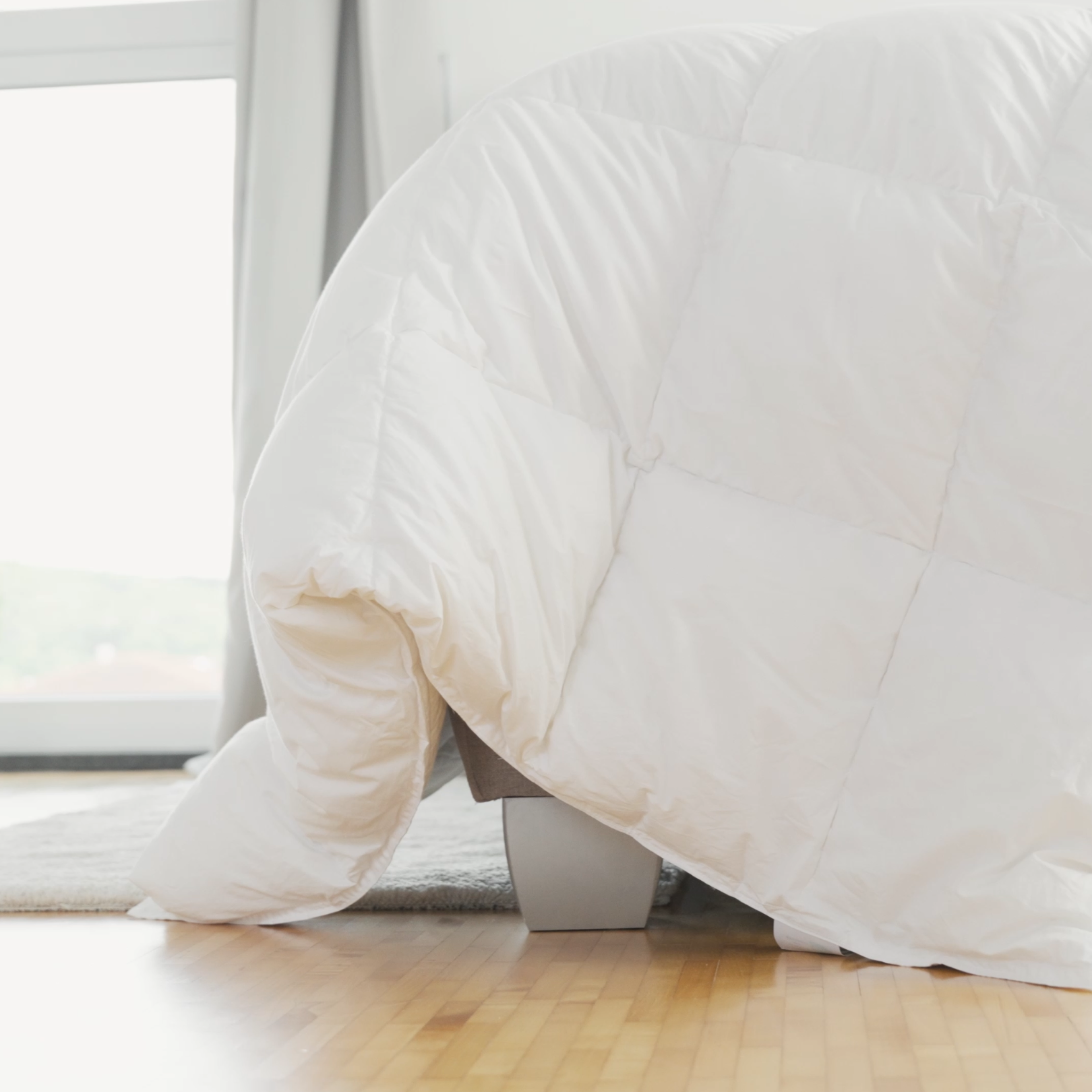 LELA Daunenbettdecke mit Fußtasche Medium