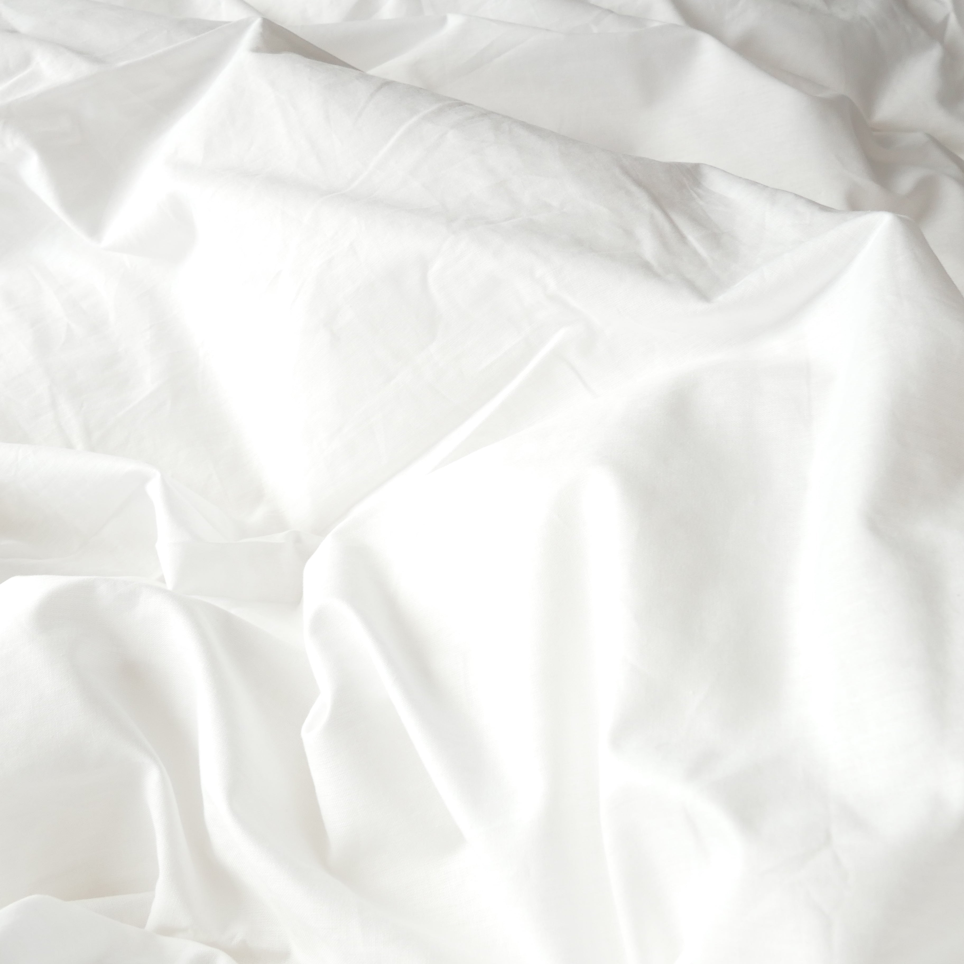 LELA premium duvet cover with foot pocket - white